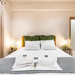 Thea Seaview Luxury Living קלמאטה