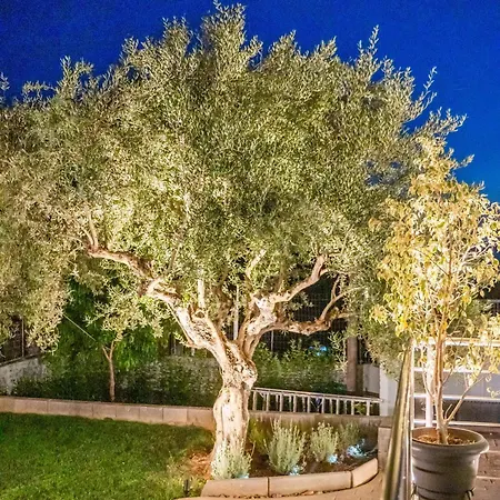 Tatil Evi Thea Seaview Luxury Living Kalamata