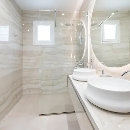 Thea Seaview Luxury Living Ferienhaus