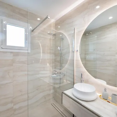 Thea Seaview Luxury Living