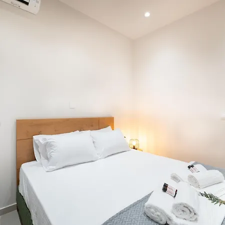 Thea Seaview Luxury Living Tatil Evi Kalamata