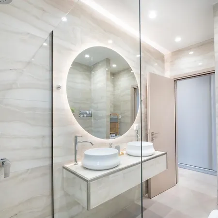 Thea Seaview Luxury Living Tatil Evi Kalamata