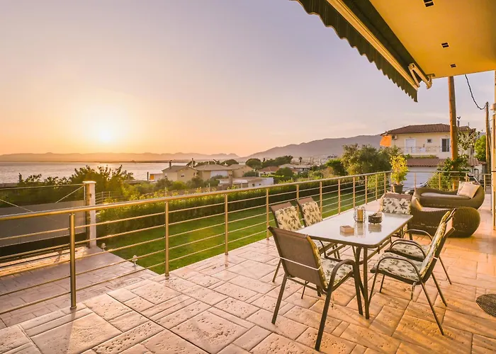 Thea Seaview Luxury Living Nyaraló *